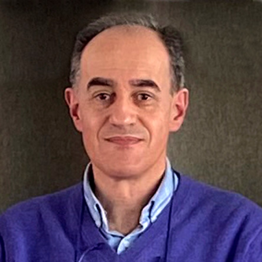 Enrique Saldaña 